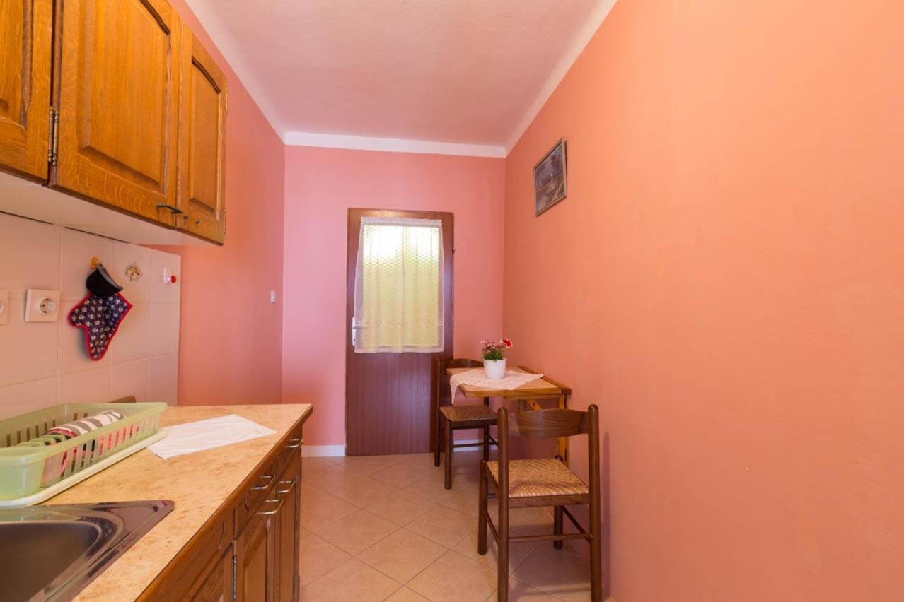 Apartments By The Sea Mali Losinj Veli Lošinj Kültér fotó